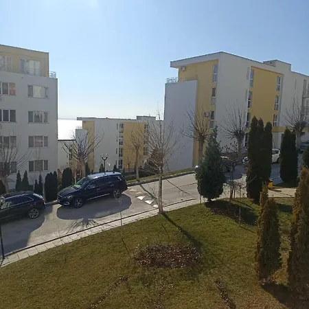 Апартаменты Болгарии 公寓 *